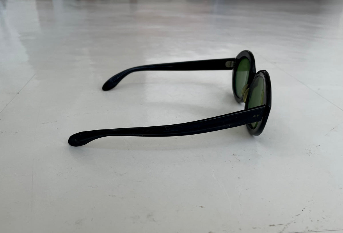 Vintage B&L RAYBAN Sunglasses BE WITCHING Black – NO BURCANCY