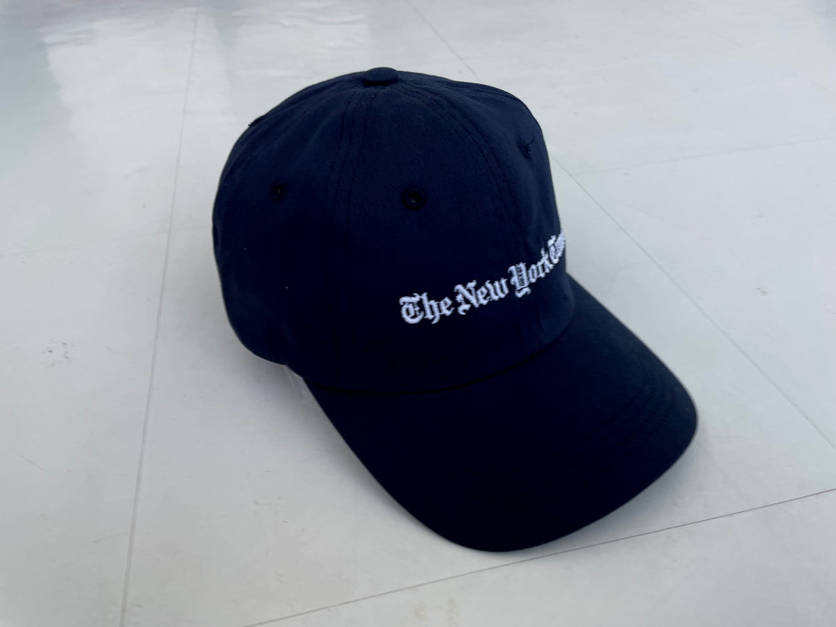 New The NewYork Times 6 Panel Cap Navy – NO BURCANCY