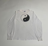 90s vintage “yin yang” L/S Tshirt L